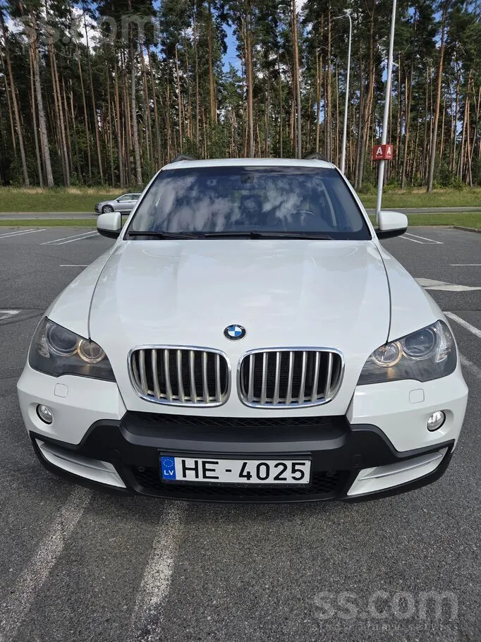 BMW X5 2008 photo 2