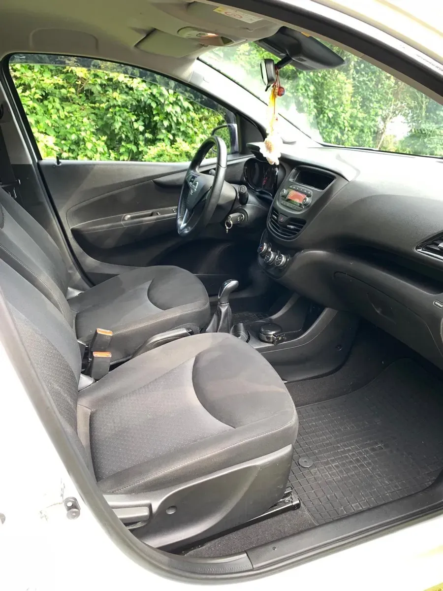 Opel Karl 2016 photo 2