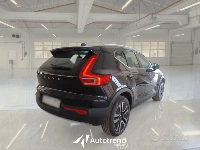 Volvo Xc40 2021 photo 2