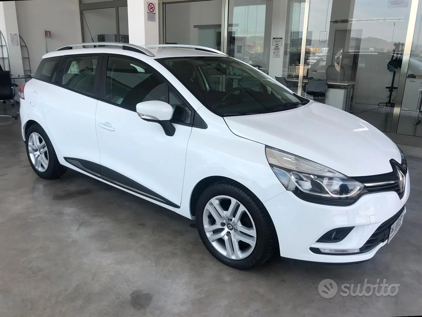 Renault Clio 2016 photo 3