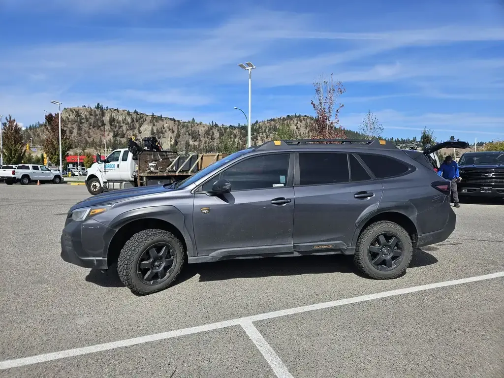 Subaru Outback 2022 photo 4