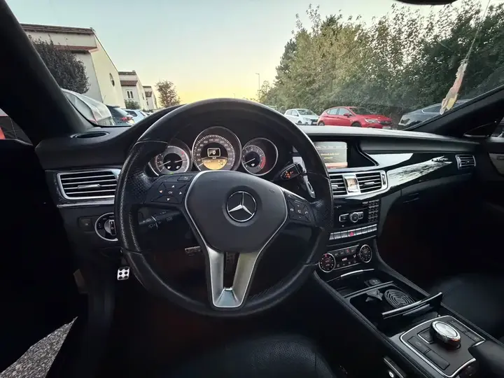 Mercedes-Benz Cls 2011 photo 3