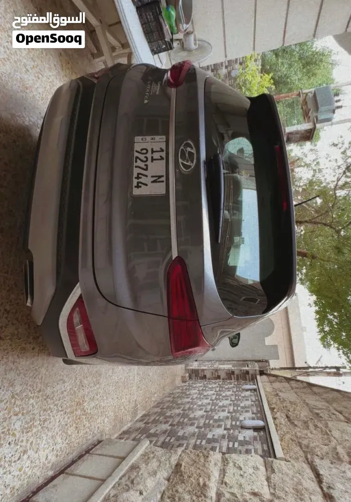 Hyundai Santa Fe 2019 photo 3