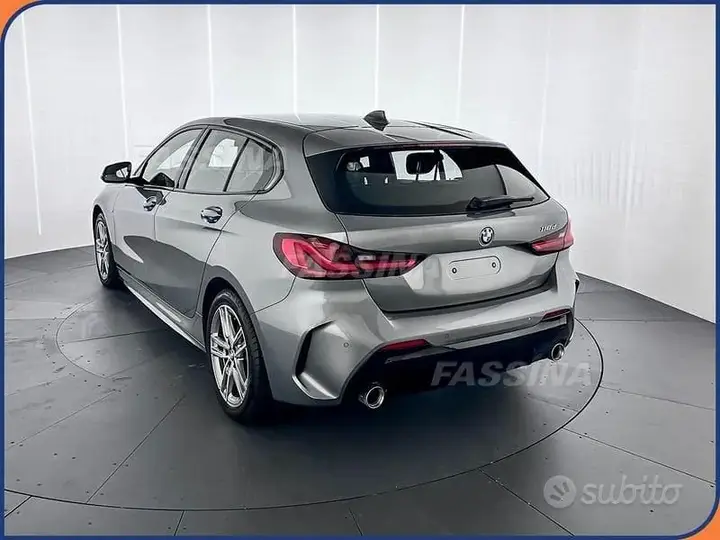 BMW 1 Series 2024 photo 4