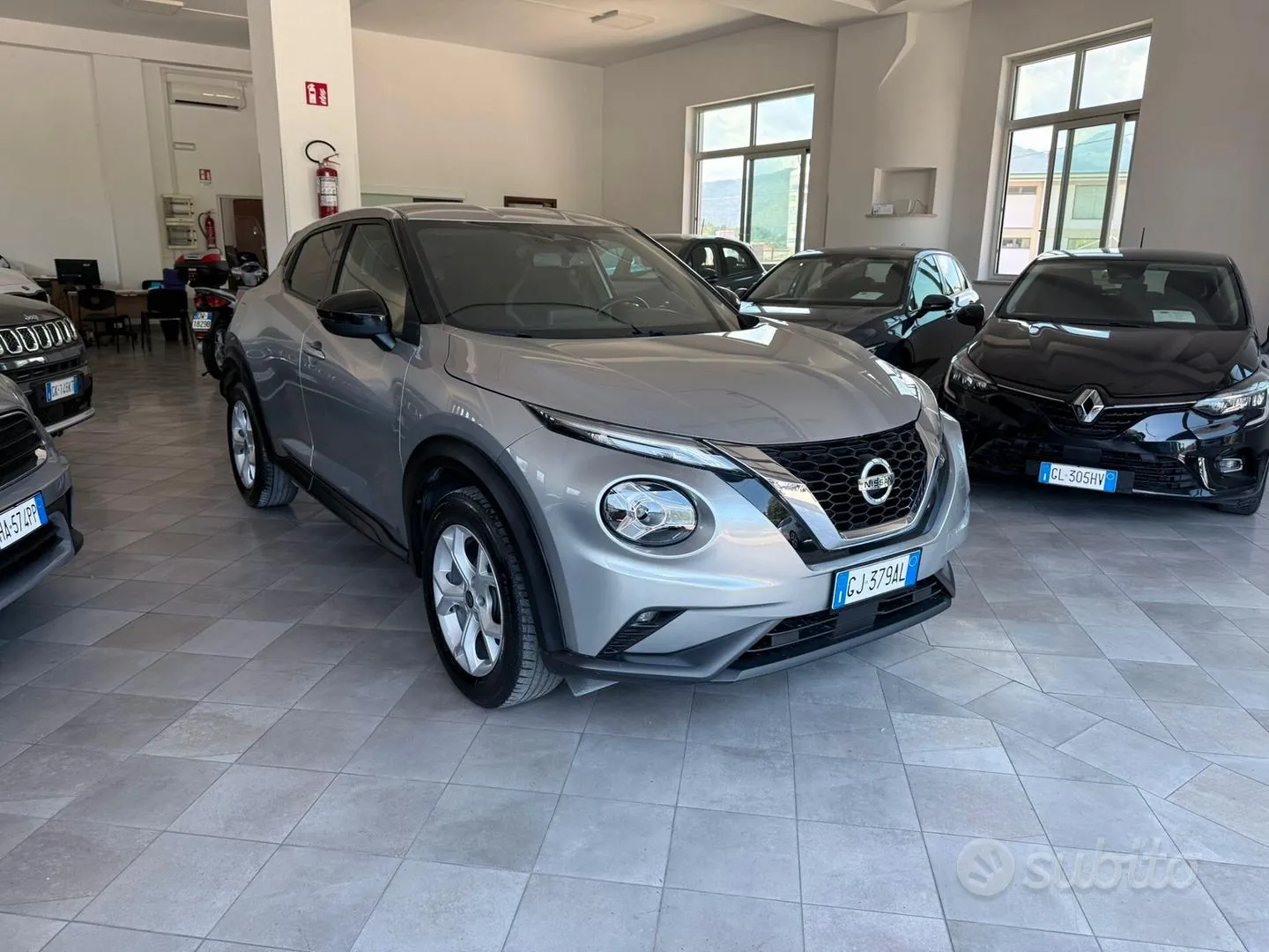 Nissan Juke 2022 photo 2