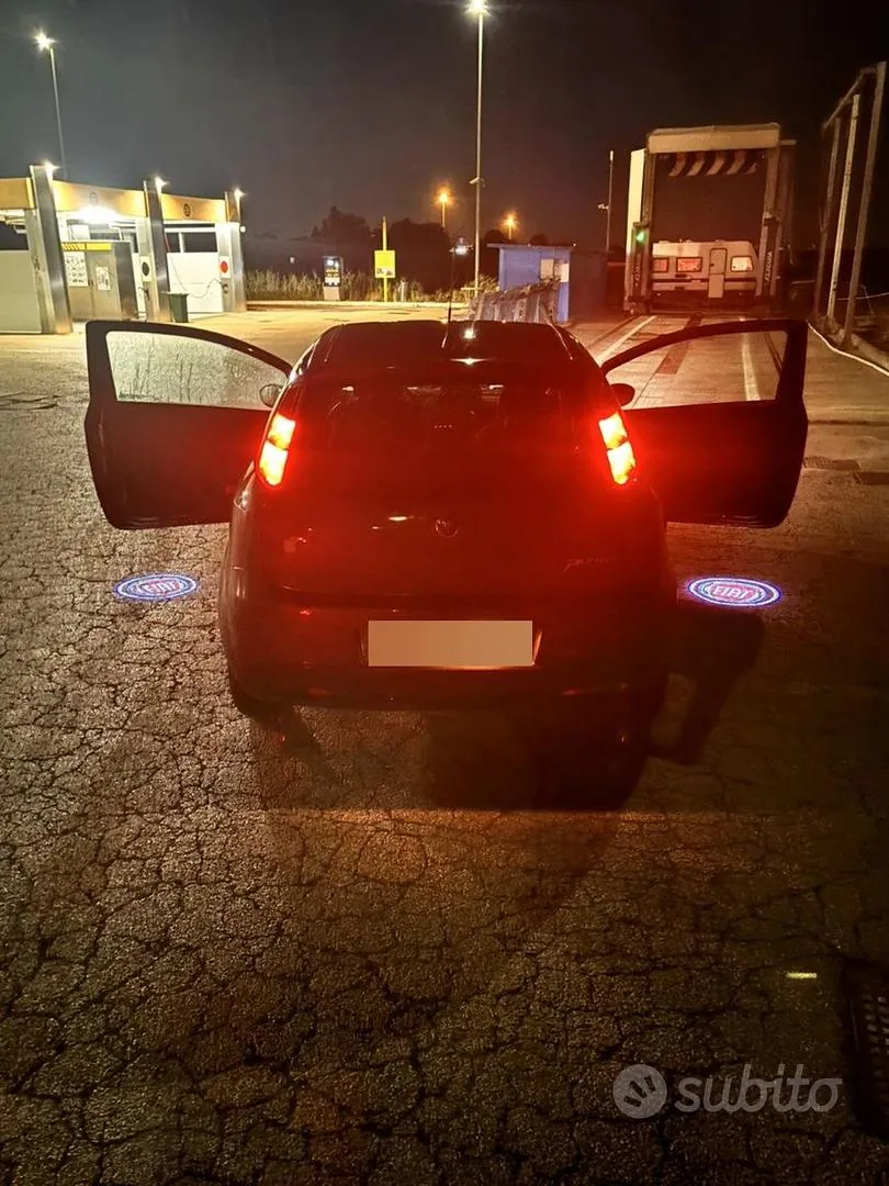 Fiat Grande Punto 2007 photo 5