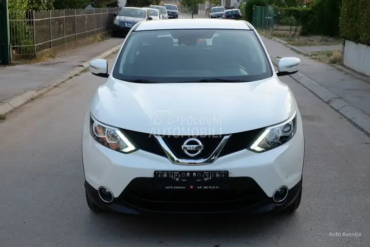 Nissan Qashqai 2014 photo 2