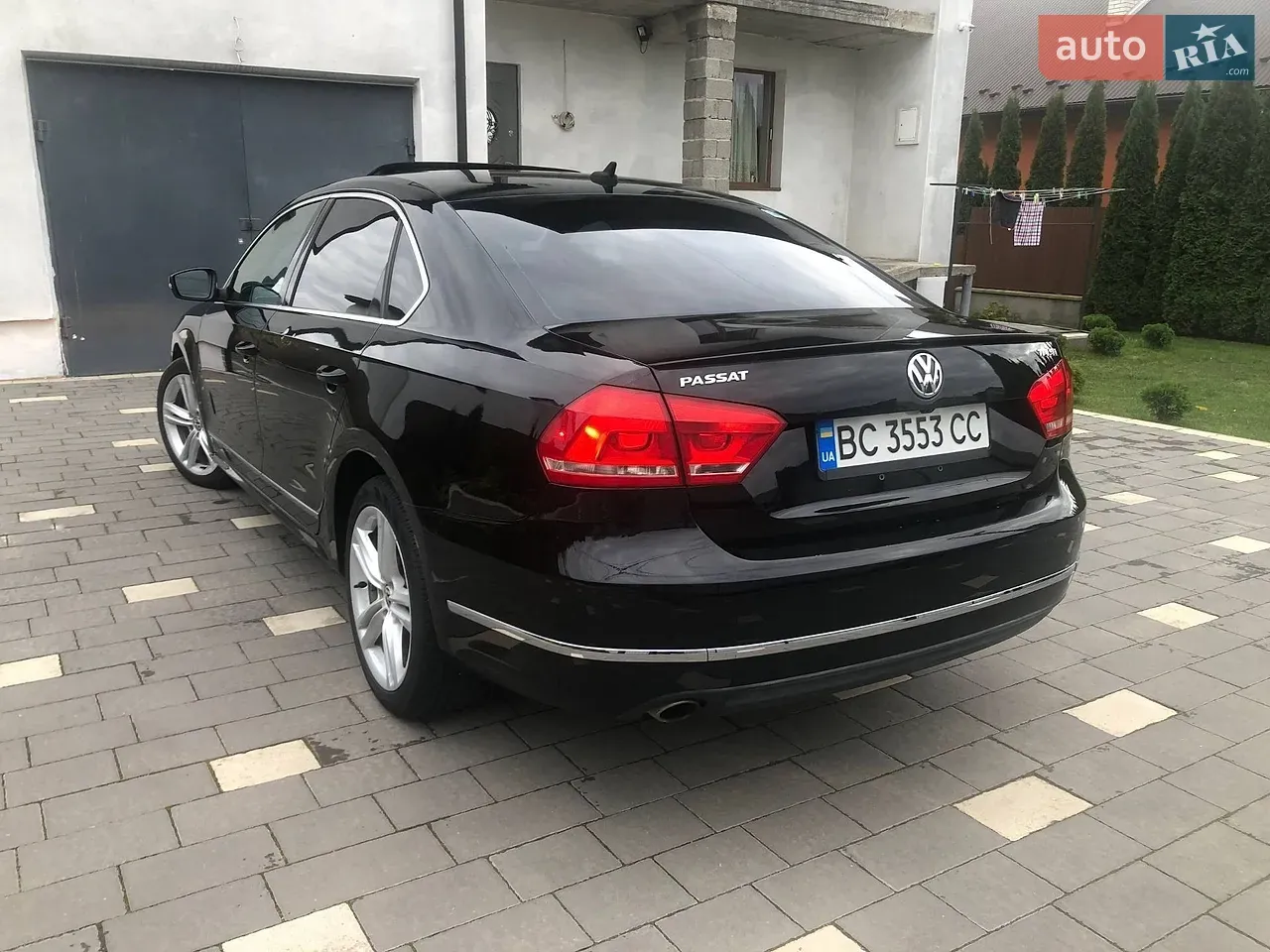 Volkswagen Passat 2013 photo 2