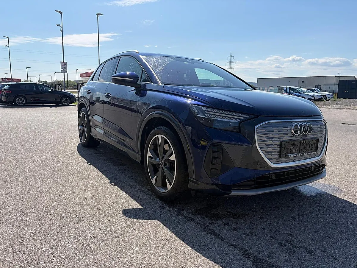 Audi Q4 2021 photo 2