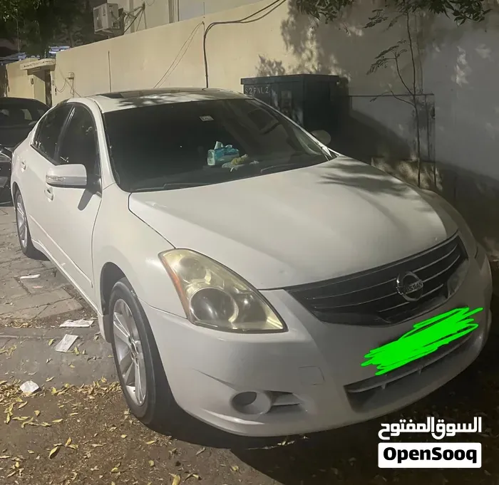 Nissan Altima 2011 photo 3