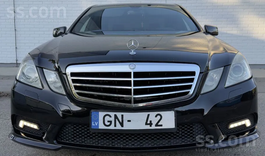 Mercedes-Benz E350 2009 photo 4