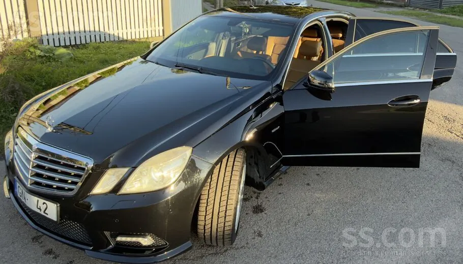 Mercedes-Benz E350 2009 photo 3