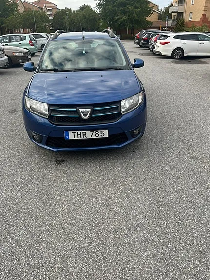 Dacia Logan 2015 photo 2