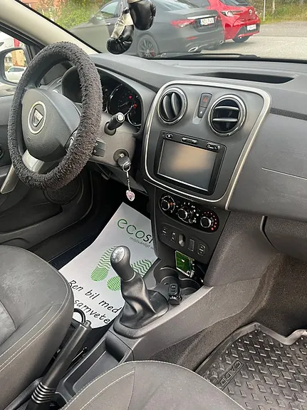Dacia Logan 2015 photo 5