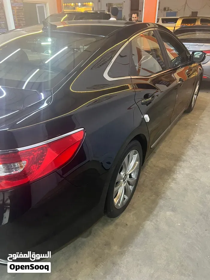 Hyundai Azera 2012 photo 2