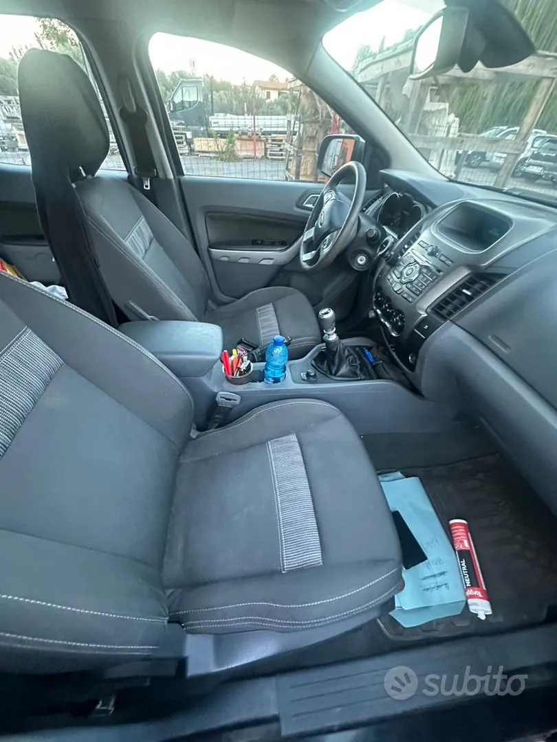 Ford Ranger 2015 photo 2
