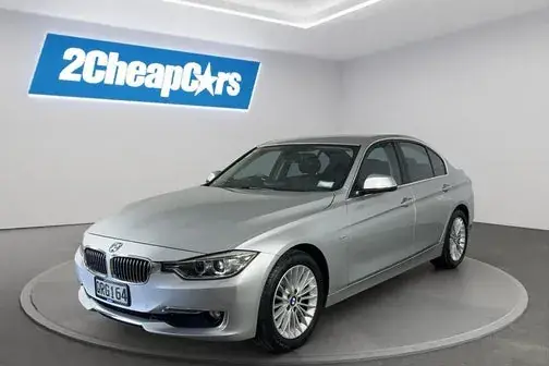 BMW 320I