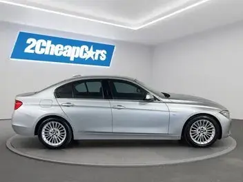 BMW 320I 2012 photo 5