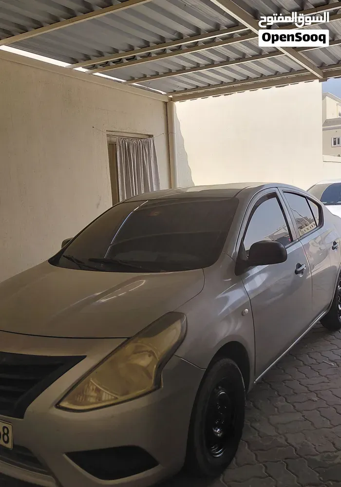 Nissan Sunny 2015 photo 3