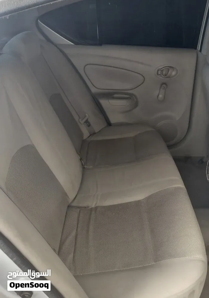 Nissan Sunny 2015 photo 4