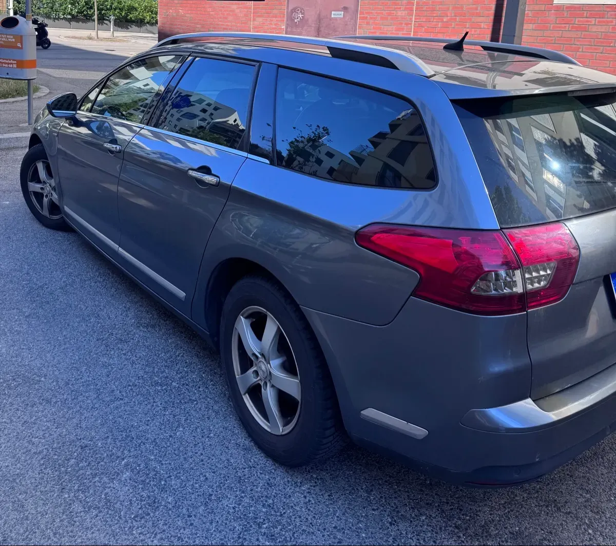 Citroen C5 2013 photo 2