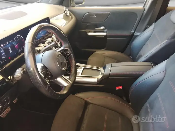 Mercedes-Benz Gla 2024 photo 5