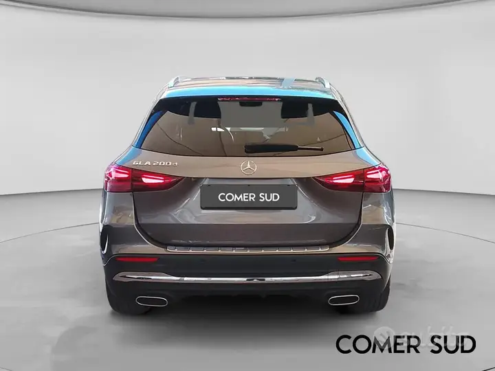 Mercedes-Benz Gla 2024 photo 4