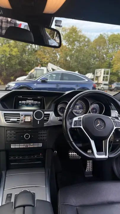 Mercedes-Benz E-Class 2015 photo 4