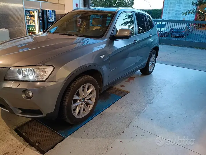 BMW X3 2011 photo 5