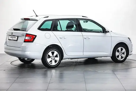 Skoda Fabia 2018 photo 5