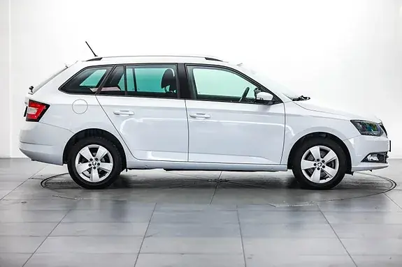 Skoda Fabia 2018 photo 4