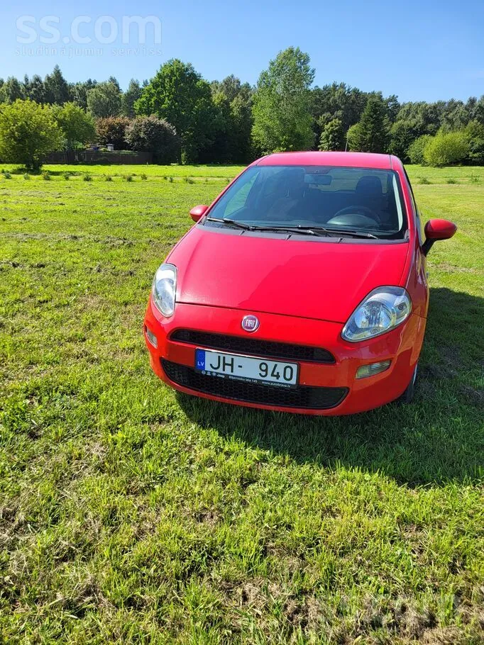 Fiat Punto 2013 photo 5