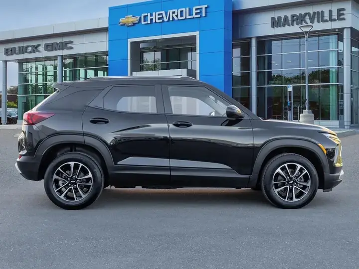 Chevrolet Trailblazer 2024 photo 3