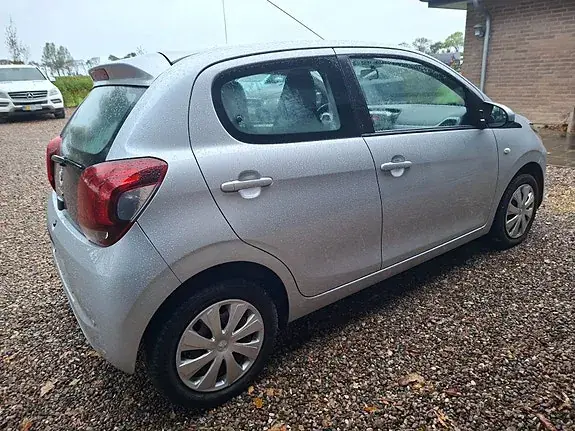 Peugeot 108 2015 photo 4