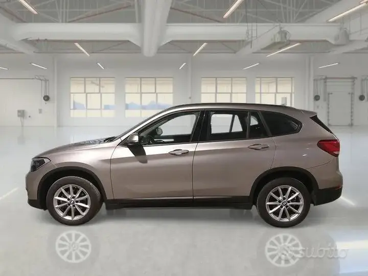 BMW X1 2021 photo 5