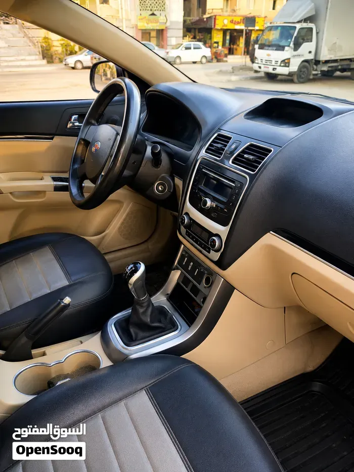 Geely Ec7 2018 photo 4