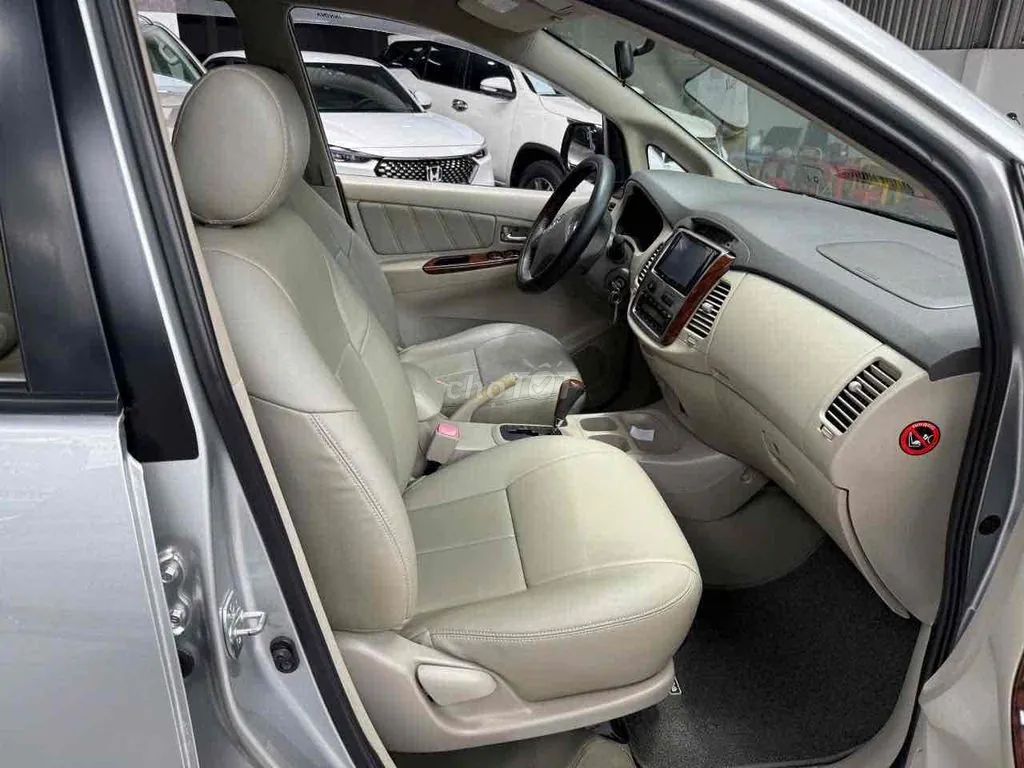 Toyota Innova 2016 photo 3