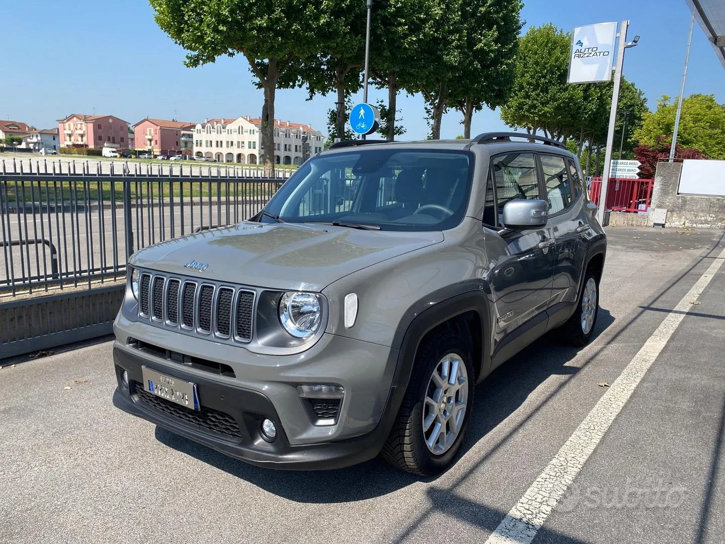 Jeep Renegade 2022 photo 2