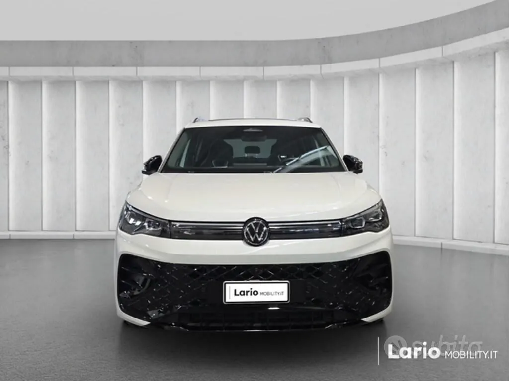 Volkswagen Tiguan 2025 photo 3