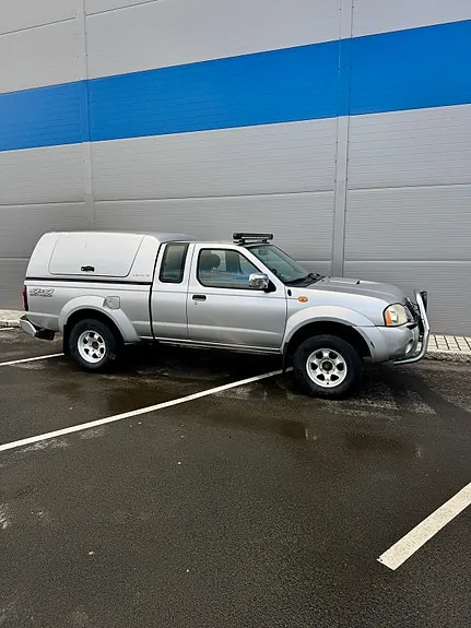 Nissan King Cab 2006 photo 2