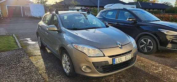 Renault Megane Iii 2011 photo 2