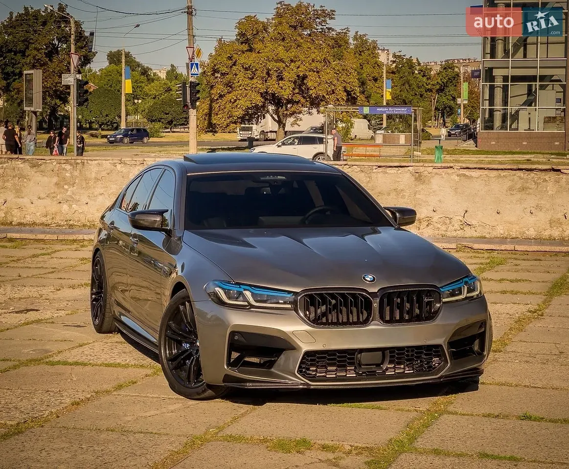 BMW M5