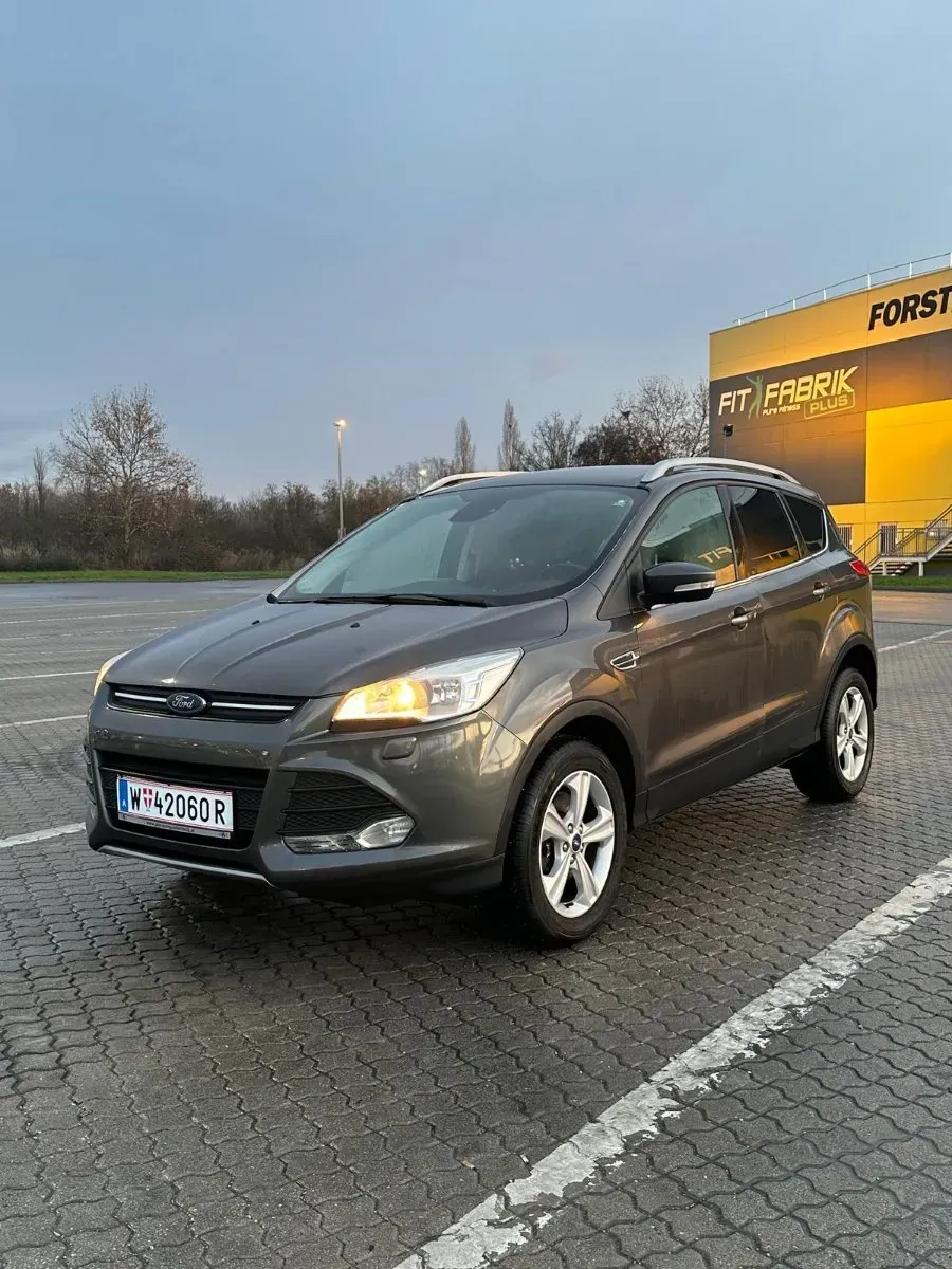 Ford Kuga 2016 photo 2
