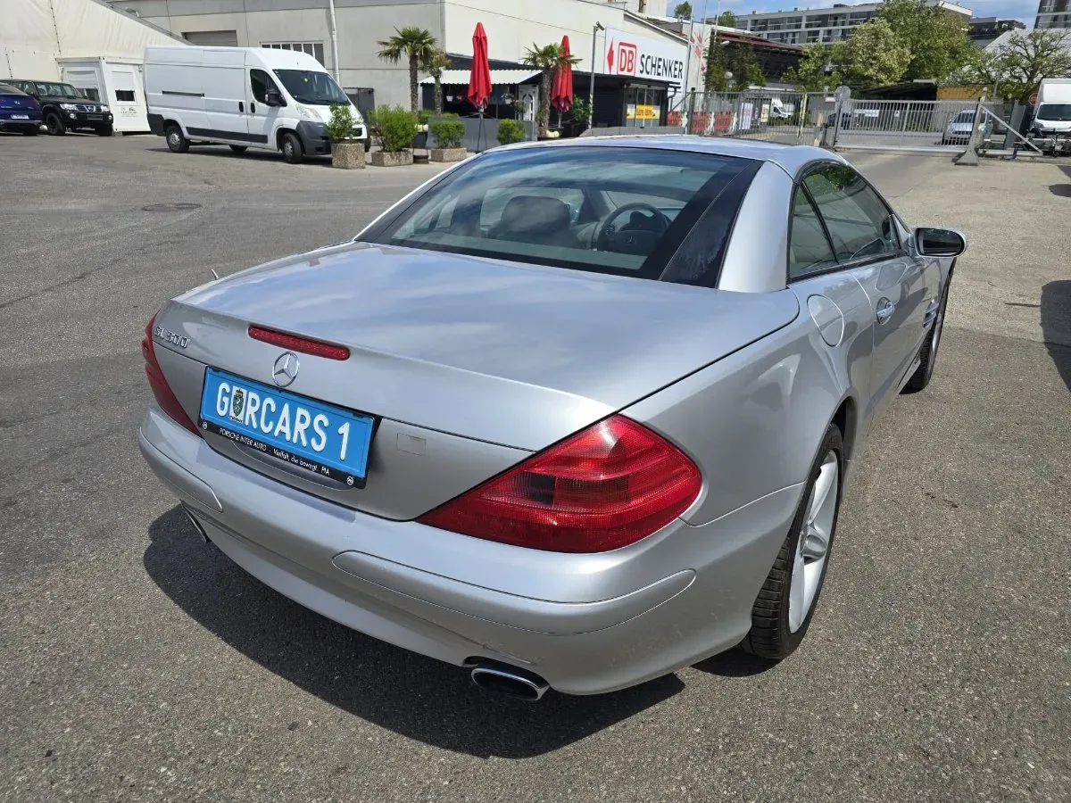 Mercedes-Benz Sl-Class 2004 photo 2