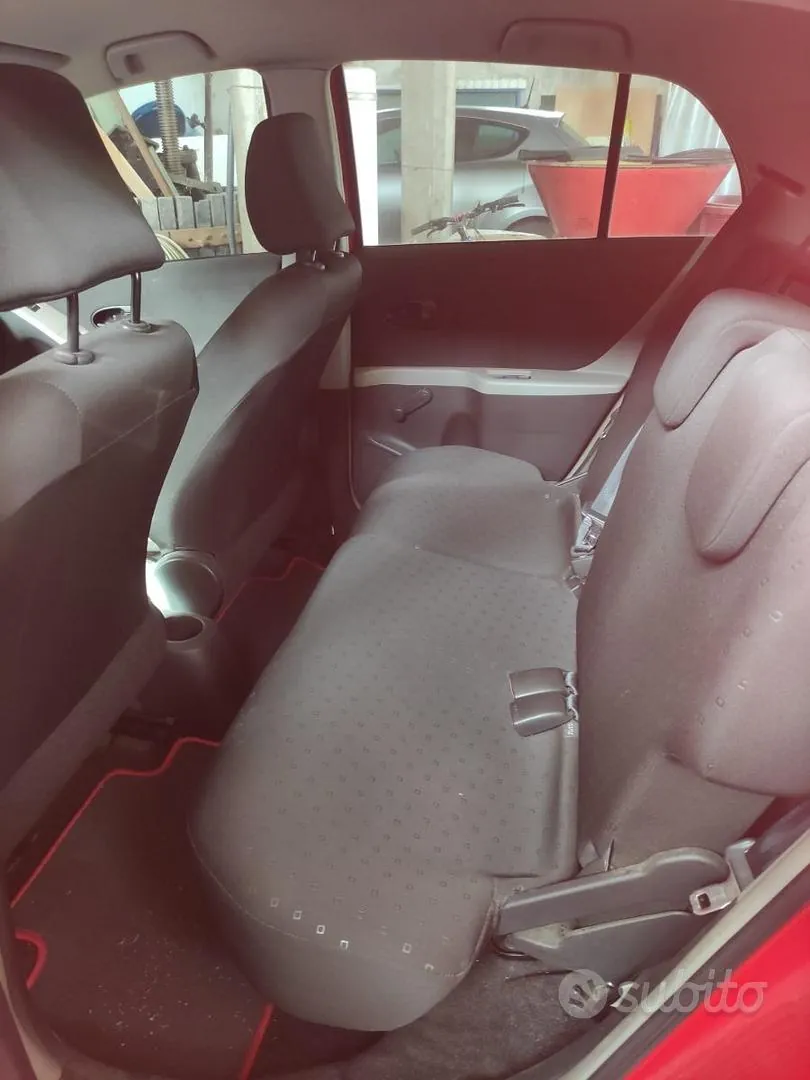 Toyota Yaris 2008 photo 3