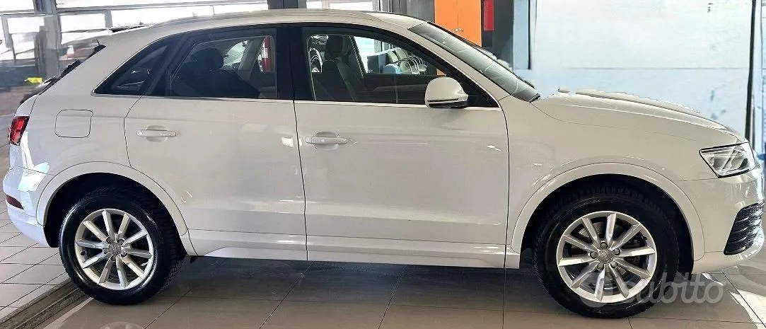 Audi Q3 2016 photo 4