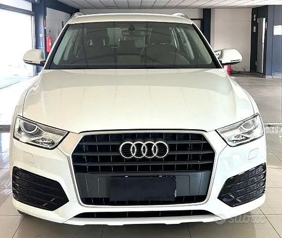 Audi Q3 2016 photo 2