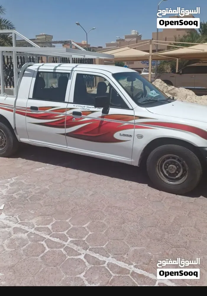 Mitsubishi L200 2006 photo 2