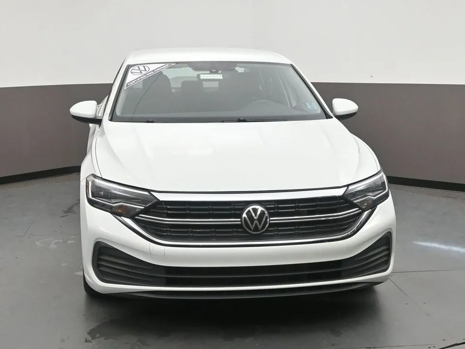 Volkswagen Jetta 2023 photo 2
