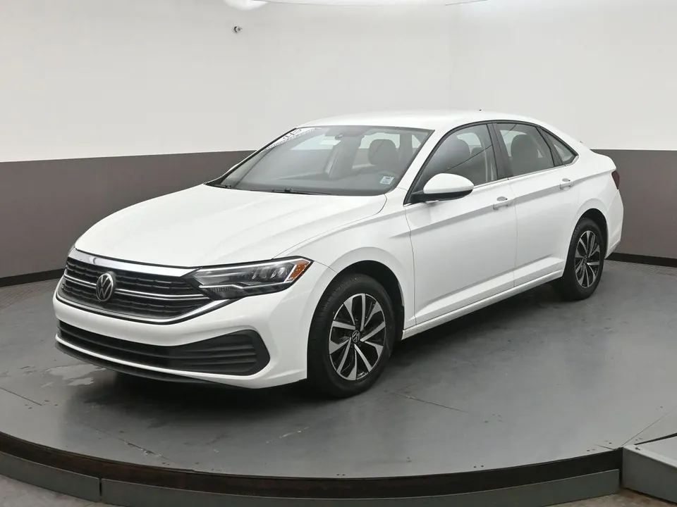 Volkswagen Jetta 2023 photo 3